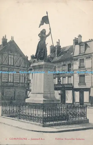 R045771 Compiegne Jeanne d Arc