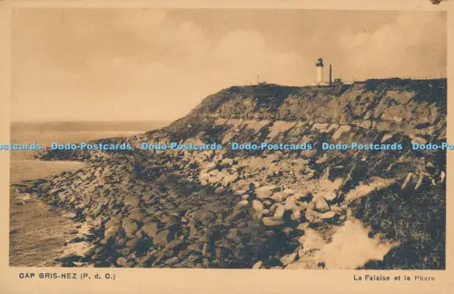 R045792 Cap Gris Nez La Falaise et le Phare