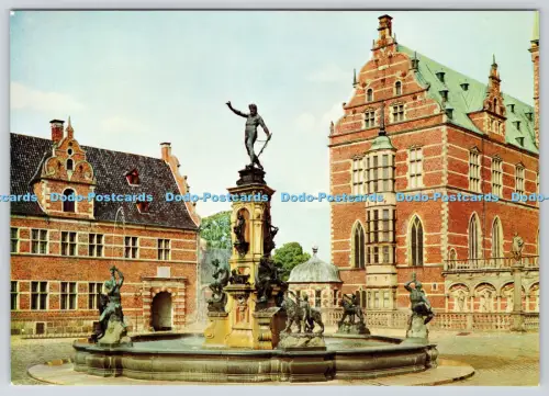 L356973 Danmark Frederiksborg Neptunfontaene Gronlunds Top Card