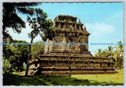 L359454 Central Java Mendut Temple