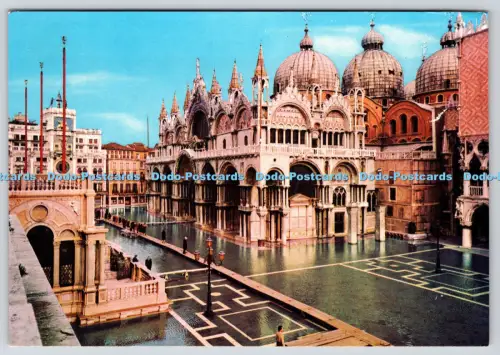L357662 Venezia Piazza San Marco Hochwasser Benedetti Roberto