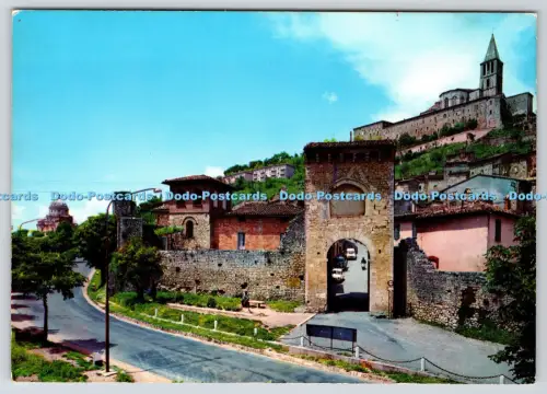 L357903 Todi Porta Fratta o Amerina Mura Medioevali In alto il Tempio di S Fortu