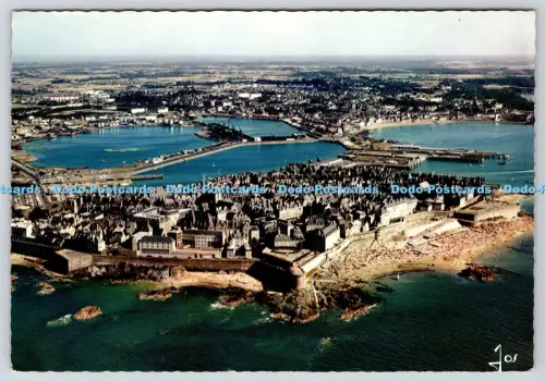 L360118 Saint malo Vue Generale de la Ville et des Bassins Iris Jos