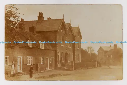 C032585 Sutton East Yorkshire Haus Postkarte