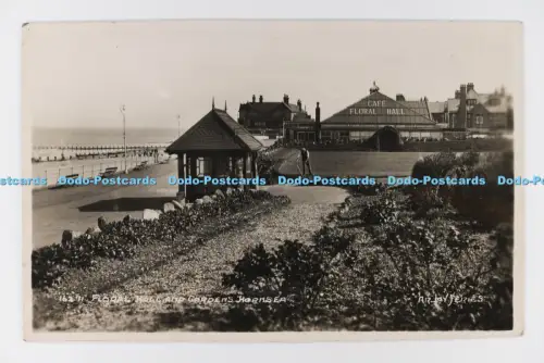 C032967 Hornsea Floral Hall and Gardens East Yorkshire Arjay Doncaster RP