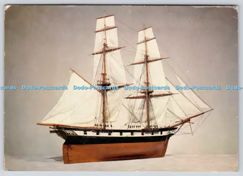 L363365 H M Brig Fantome 1839 Modell einer 16 Geschütze Brig gebaut in Chatham Science Mu