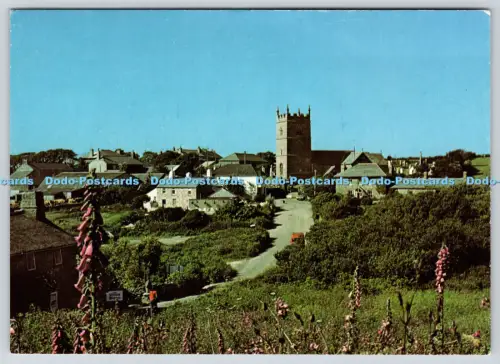 L363403 Dorf Zennor mit der Kirche St. Sennara und den Tinners Arms Beric