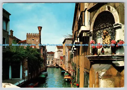 L364551 Venezia Saint Barnaba Canal Ardo 1973