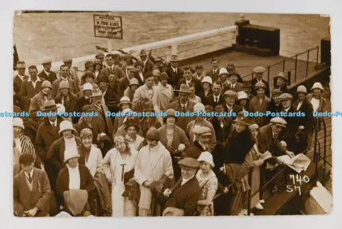 C033310 Personengruppe. Devon. Postkarte