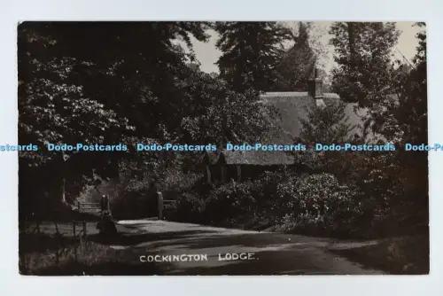 C033312 Cockington Lodge. Devon. Die zierliche Serie