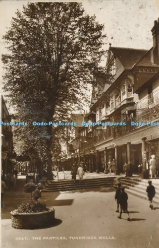 R048068 The Pantiles Tunbridge Wells Sweetman 1957