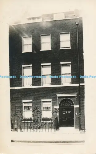 R048320 Alte Postkarte Haus