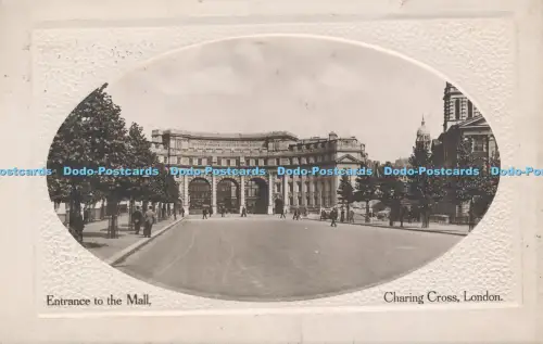 R048730 Eingang zur Mall Charing Cross London Davidson Bros 1911