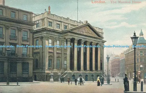 R048811 London The Mansion House Empire