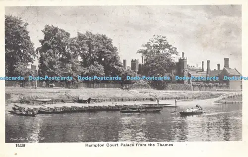 R048953 Hampton Court Palace aus dem Thames Gale und Polden
