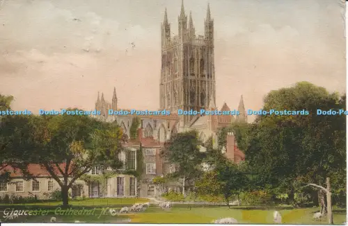 R048991 Gloucester Cathedral NE 1912 Frith 28970