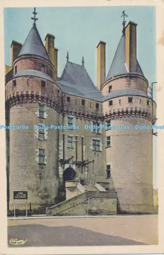 R049143 Chateau de Langeais L Entree a Pont Levis No 17