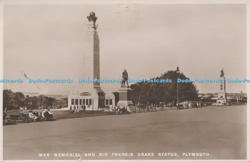 R049874 War Memorial und Sir Francis Drake Statue Plymouth Pelham RP