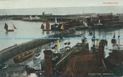 R049976 Folkestone Harbour