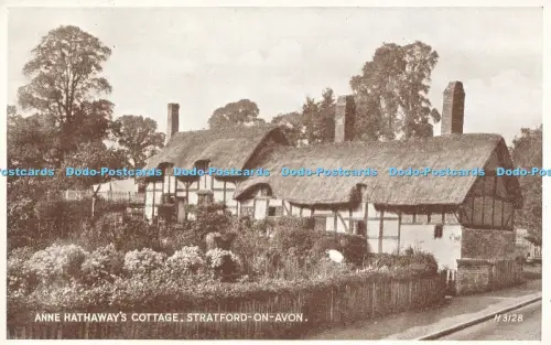R050099 Anne Hathaways Cottage Stratford on Avon Valentine Photo Brown No H3128