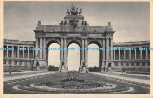 R051017 Brüssel Half Century Arch Ario