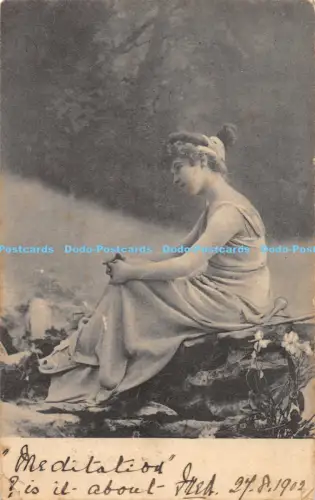 R051029 Meditation Frau