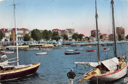 R053598 Golfe Juan Le Port B Hopkins