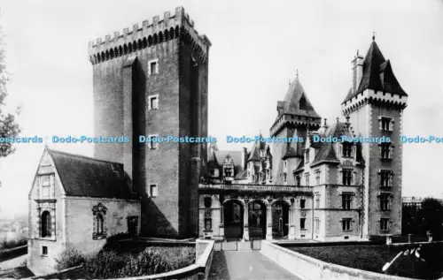 R054561 Pau Le Chateau Henri IV Entree Principale et la Chapelle RP