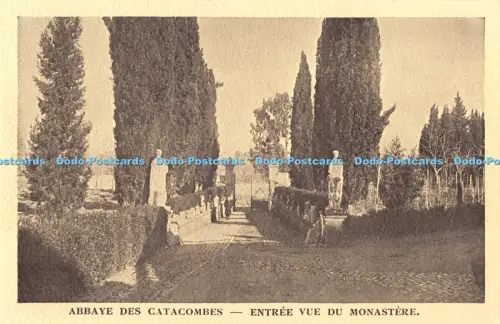 R054982 Abbaye des Catacombes Entree Queue du Monastere