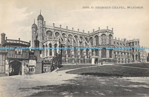R056154 St Georges Chapel Windsor No 3068