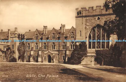 R056175 Wells The Palace Frith Nr 25718
