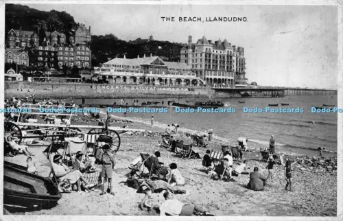 R056179 The Beach Llandudno Dennis 1936