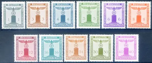 Deutsches Reich. Service. Adler und Kreuz gehäkelt, ohne Wasserzeichen 1942.