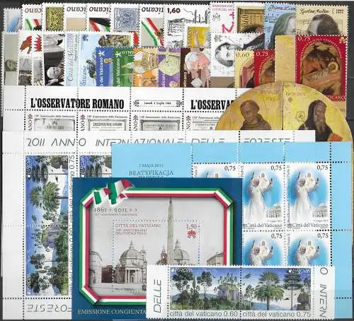 2011 Vaticano annata completa 30v.+4MS+1 booklet MNH