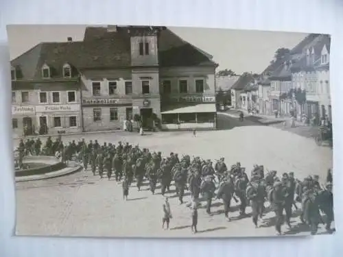 Foto-AK Königsbrück Marktplatz 1921 Militärparade