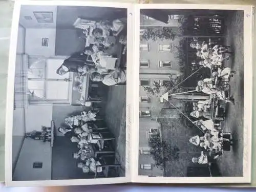 Leporello Kath. Kinderheim Chemnitz-Alt mit 12 Bildern
