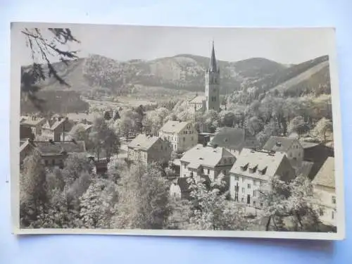 Foto-AK Bad Charlottenbrunn Schlesien Ortsteil mit Kirche