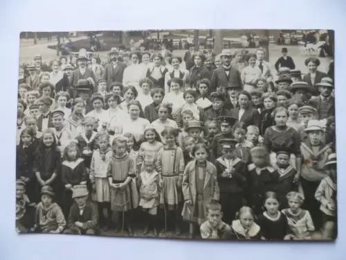 Foto-AK Bad Steben Menschenauflauf 1912