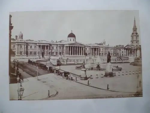 großes Orig. Fotos London National Gallery and Trafalgar Square um 1890