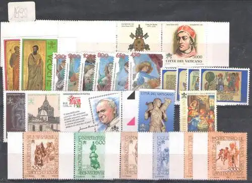 1998 Vatikan, neue Briefmarken, Vollständiger Jahrgang 31 Werte + 1 Blatt + 1 Heft - postfrisch**