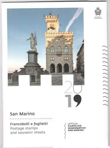 2019 San Marino, Offizielles Jahresbuch der philatelistischen Emissionen, Briefmarken, Broschüren - postfrisch**