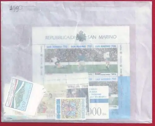 1990 San Marino, Vollständiges Jahr, neue Briefmarken 30 Werte + 1 Blatt - postfrisch**