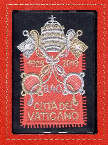 2019 Vatikan - 8,40 Euro Briefmarke aus Stoff - 90. Gründung 1929-2019 postfrisch**