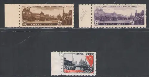 1946 RUSSLAND, Parade der Roten Armee, Nr. 1040/42, postfrisch**