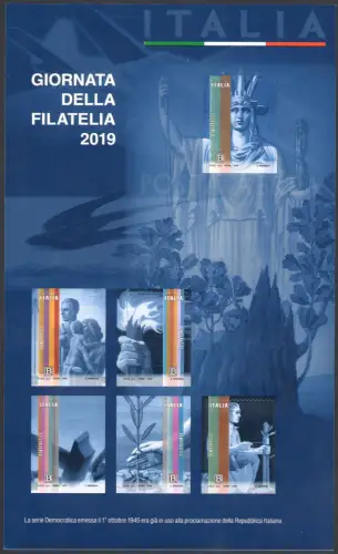 2019 Italien, 73 Werte + 5 Fgl + Maccari ungefaltet + Libretto Maccari, postfrisch **