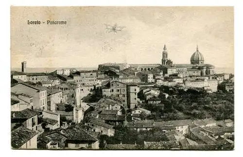 Loreto - Panoramakarte mit Flugzeug im Flug