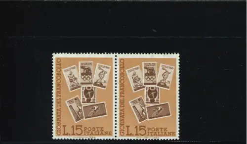 TAG BRIEFMARKE PAAR PUNKT AUF VASE IN DER RECHTEN POS 40