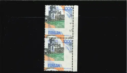 SCHLÖSSER 1000 L. STARK VERSCHOBENE VERZAHNUNG UND MITTE VERTIKALES PAAR LINKER RAND MIT BLATTNUMMERN AUF DER BRIEFMARKE