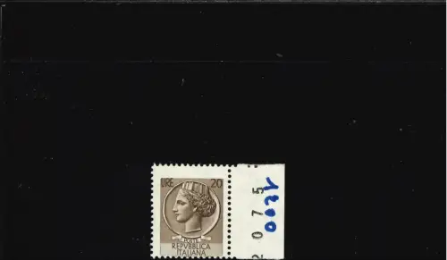 SIRACUSANA 20 L. STARK VERSCHOBENE ZAHNUNG