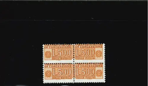 KONZESSION 500 L. STARK VERSCHOBENES ZAHNPAAR